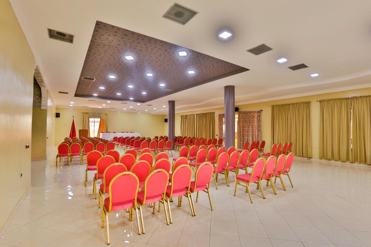 Complexe El Bassatine Hotel Beni Mellal Exterior foto